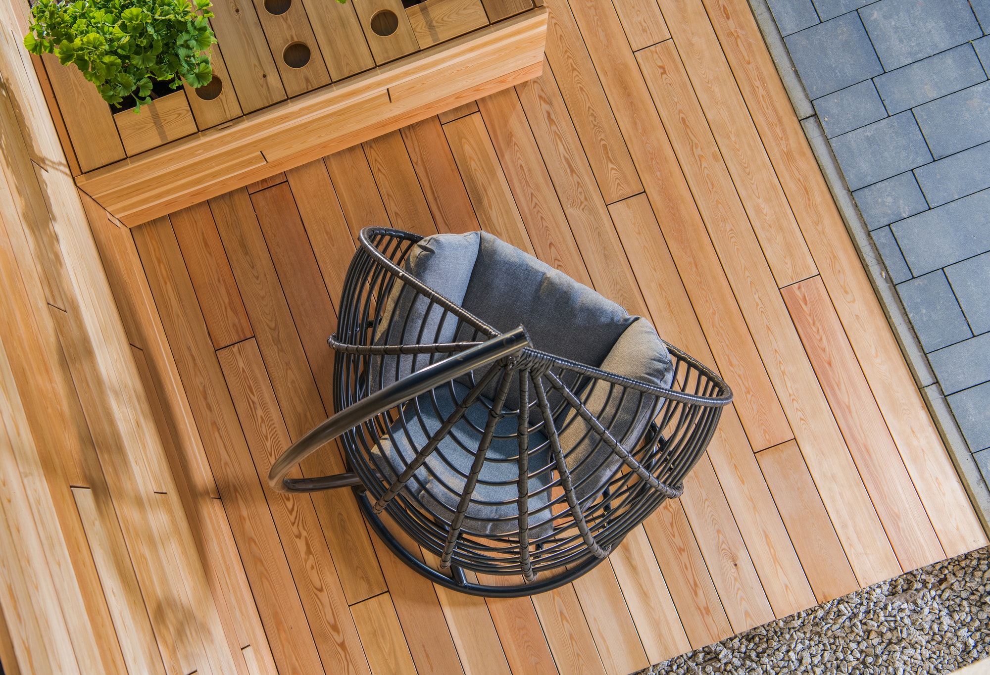 Modern Backyard Garden Wooden Deck with Hanging Garden Chair